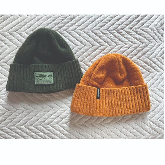 Patagonia Knit Hat Set - Picture 1 of 3